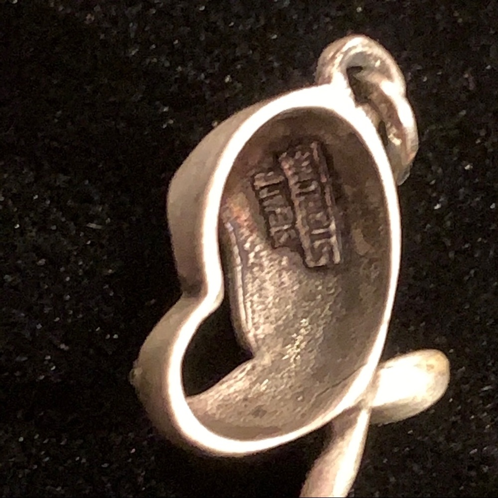 VTG Beau sterling whale pendant - Picture 4 of 7